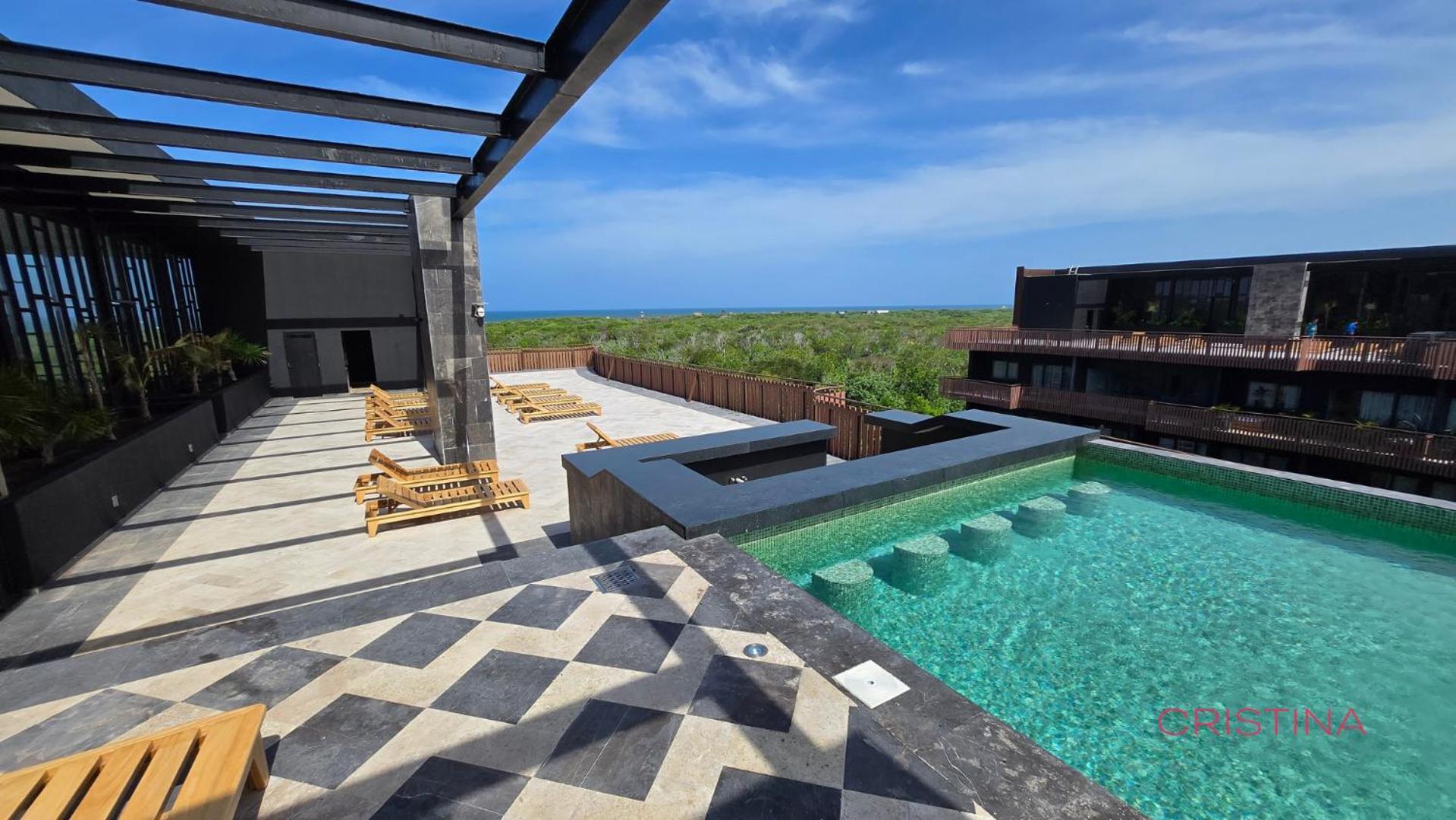 With Private Jacuzzi, Rooftop Pools & Free Club